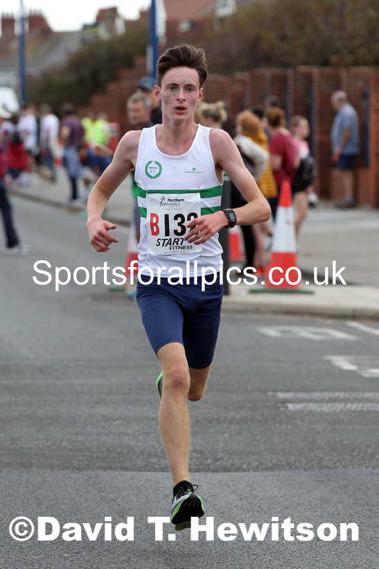 Mens under-17s 2021 Northern 6 and 4 Stage and Young Athletes Road Relays, Redcar. Photo: David T. Hewitson/Sports for All Pics